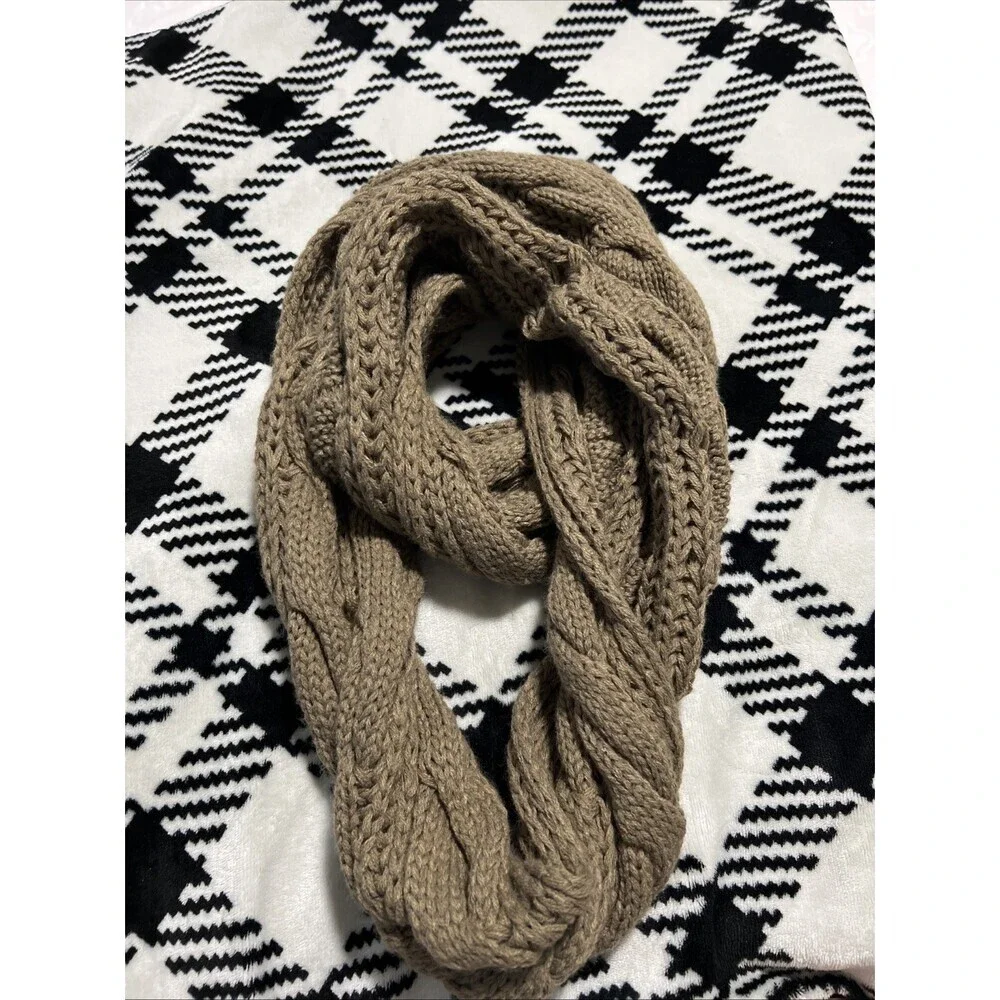 Infinity Brown Scarf